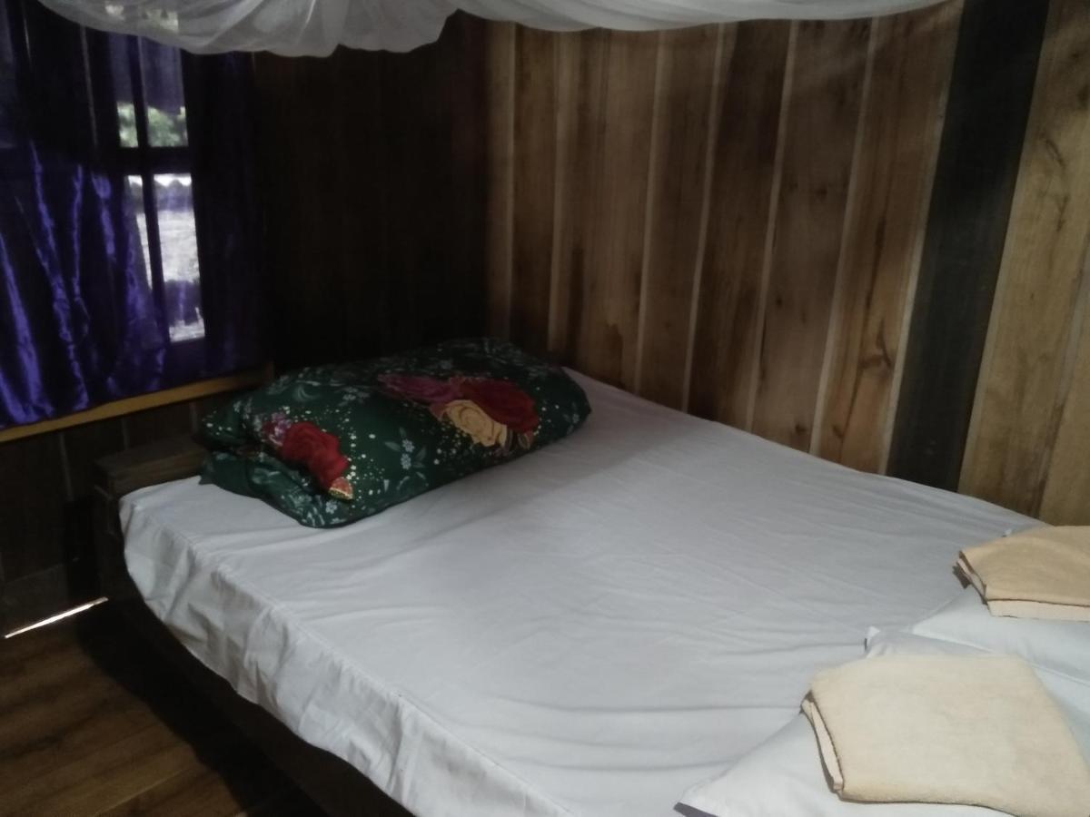 Tran Xuan Homestay Ba Be Village Room photo