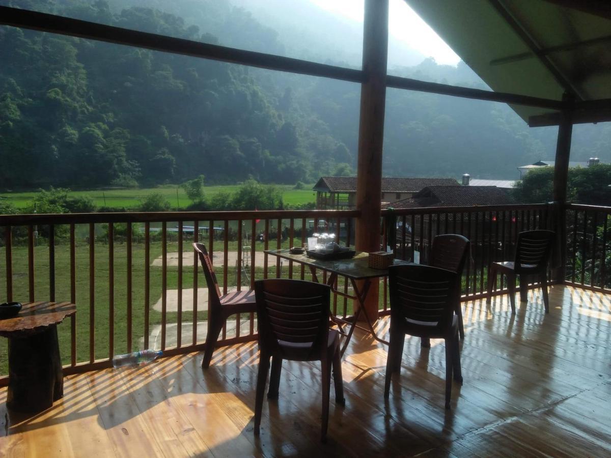 Tran Xuan Homestay Ba Be Village Exterior photo